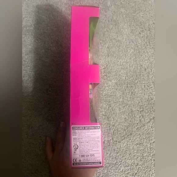 Mattel 1994 Polly Pocket Stacie, Little Sister of Barbie - Picture 5 of 8